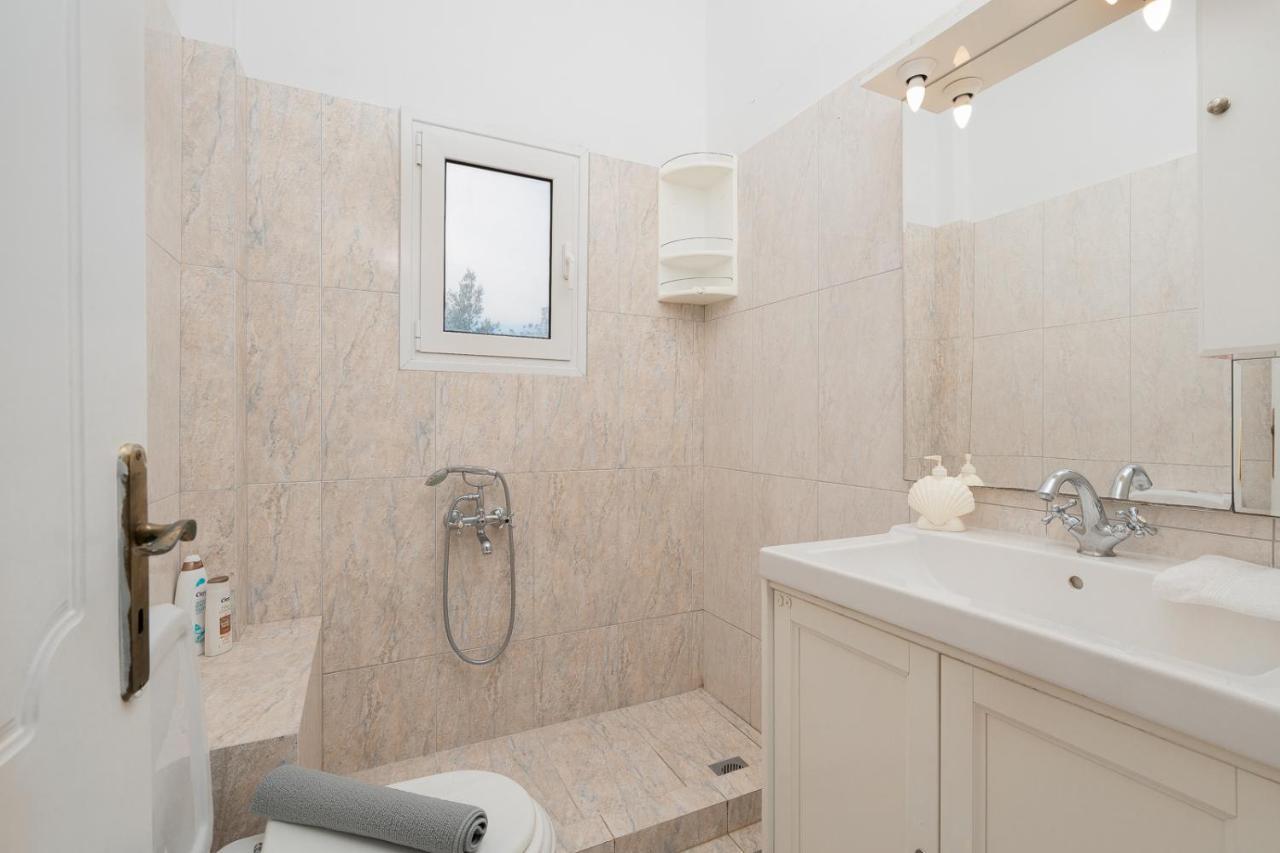Mtc-D Apartments By The Sea And Airport Pórto Ráfti المظهر الخارجي الصورة