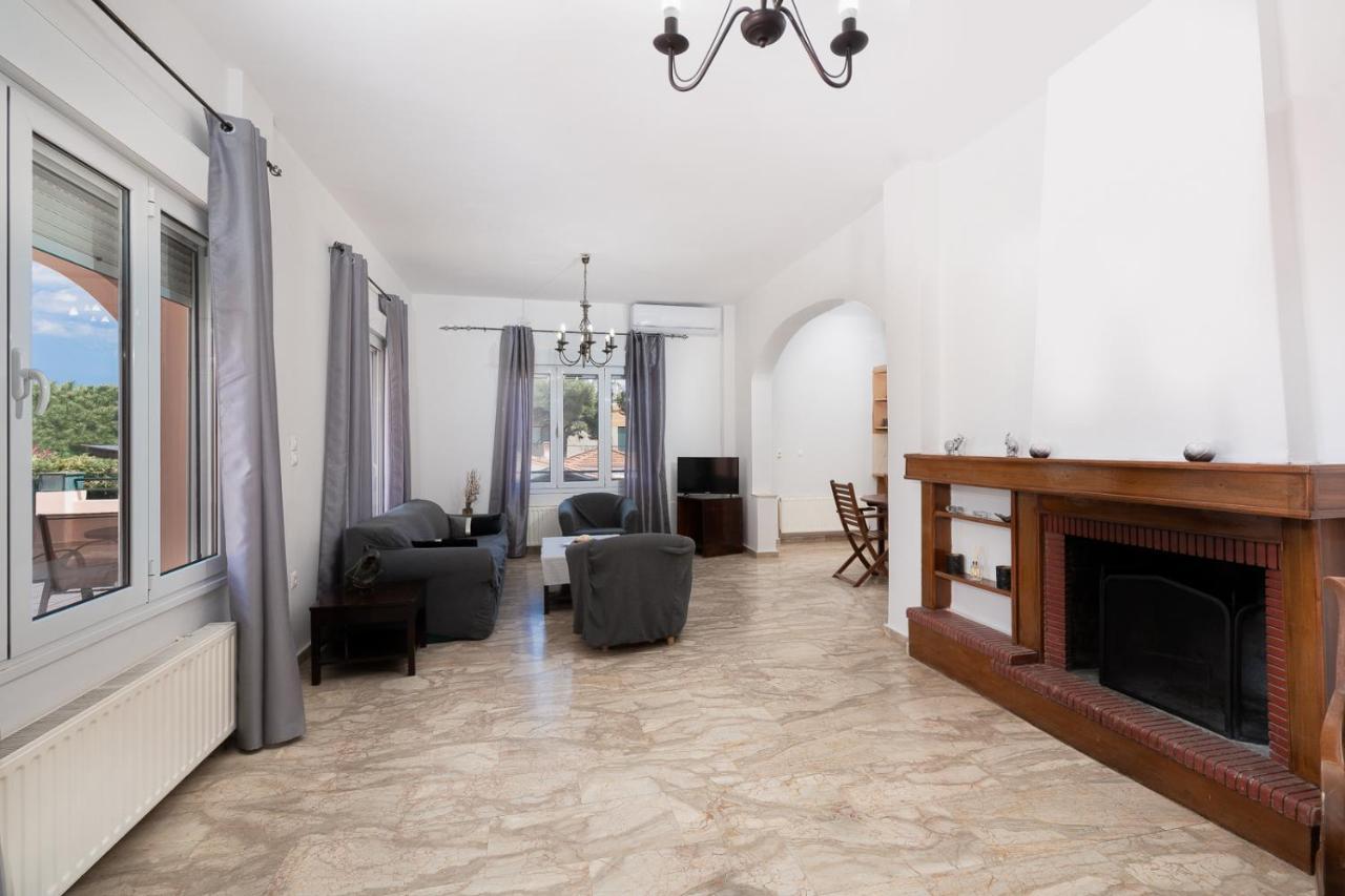 Mtc-D Apartments By The Sea And Airport Pórto Ráfti المظهر الخارجي الصورة